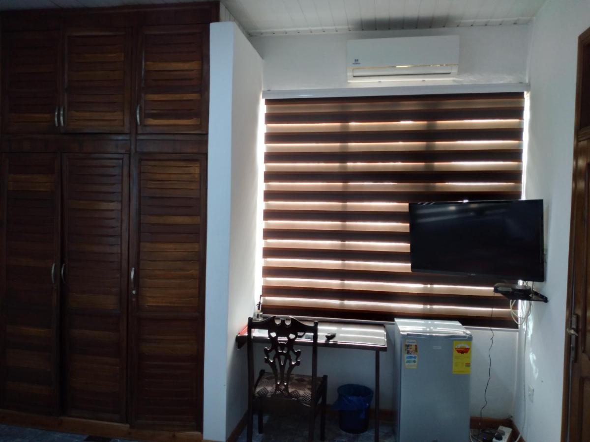 Van Der Salle Accra Ngoại thất bức ảnh