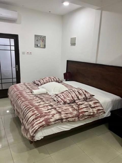 Van Der Salle Accra Ngoại thất bức ảnh