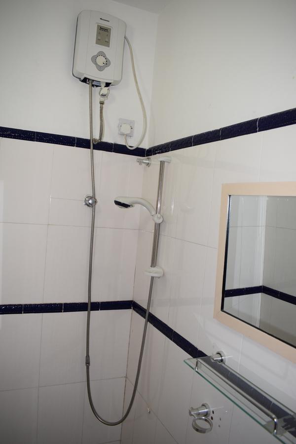 Van Der Salle Accra Ngoại thất bức ảnh
